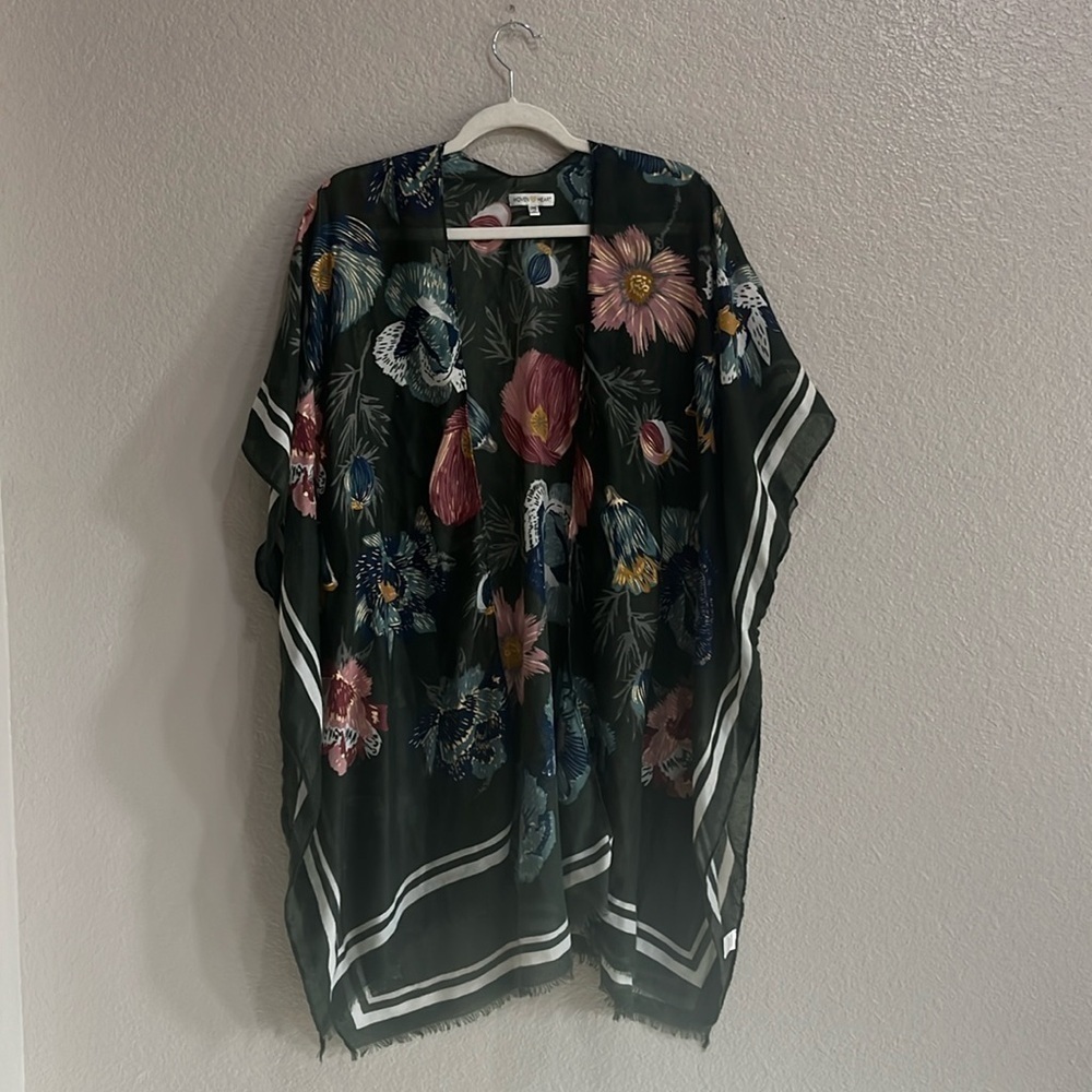 Woven Heart Womens Kimono Wrap Floral One Size Green Multi Color Fringe
